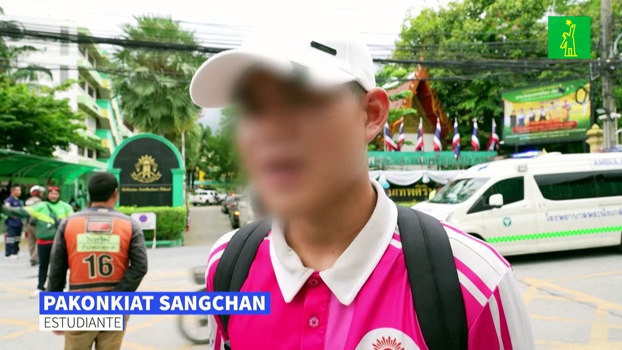 Un adolescente mata a sus abuelos y a cinco personas en un colegio de Tailandia