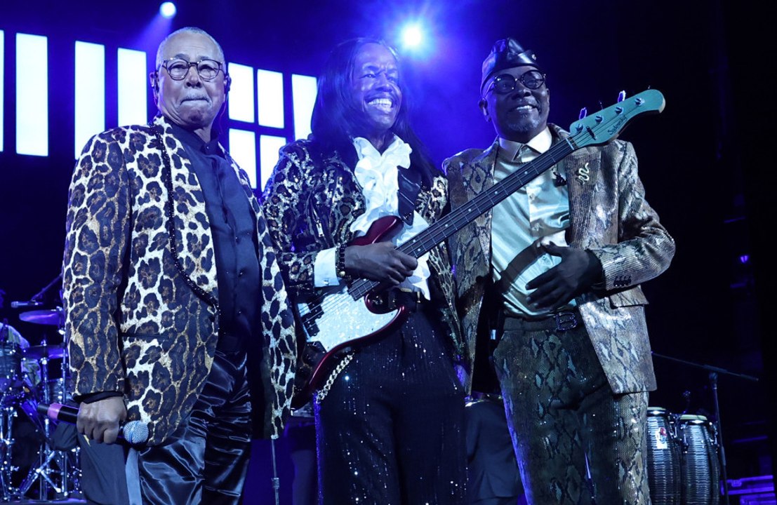 Earth, Wind and Fire postpone gig with Lionel Richie after member suffers 'medical emergency'
