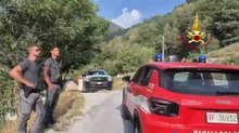 Incendi in Piemonte, l'intervento dell'elicottero dei Vigili del fuoco