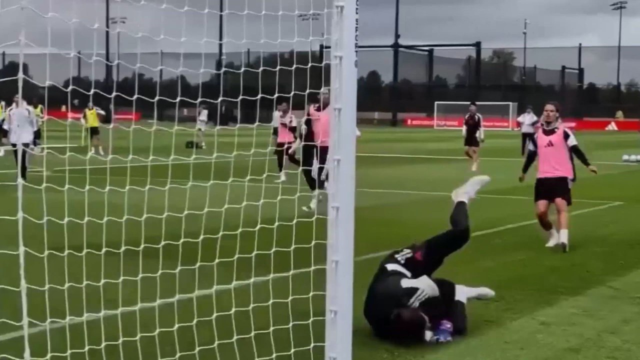 La Premier ya se vuelve loca con Víctor Muñoz: alucinen con estos 7″ con el Liverpool