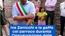Iva Zanicchi e la gaffe col parroco durante l'inaugurazione delle targhe col suo nome: il video