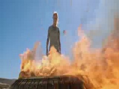 ANNIHILATOR-Alison hell(avec extrait La colline a des yeux!)