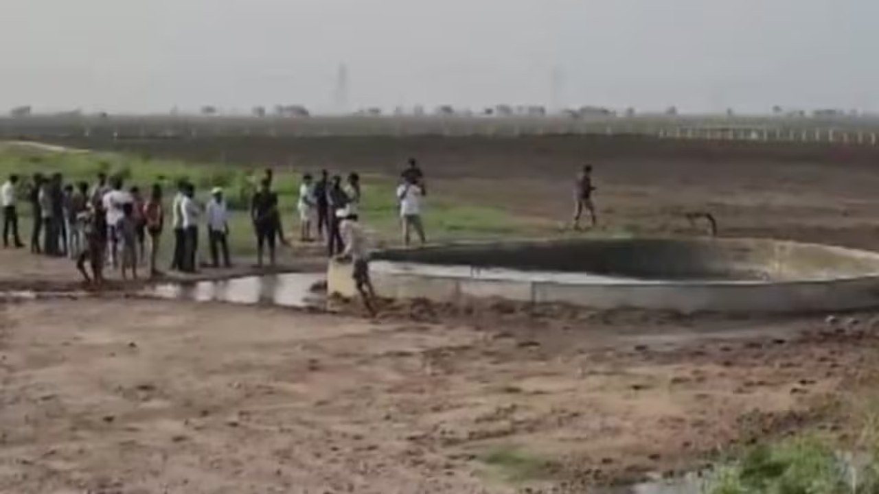 Un pozo en una aldea remota de la India se vuelve viral por un inusual oleaje en su agua