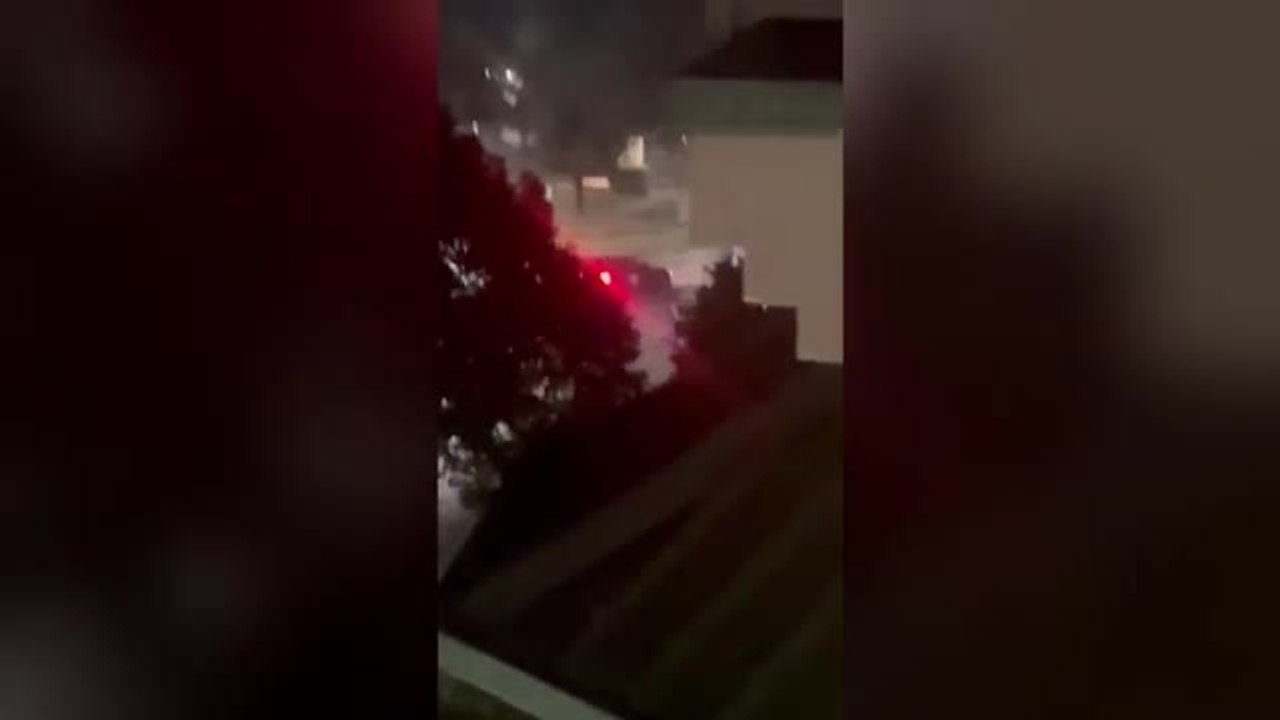 Il video dell'esplosione del bancomat a Villa Verucchio: il boato nella notte, i rapinatori fuggono con il bottino