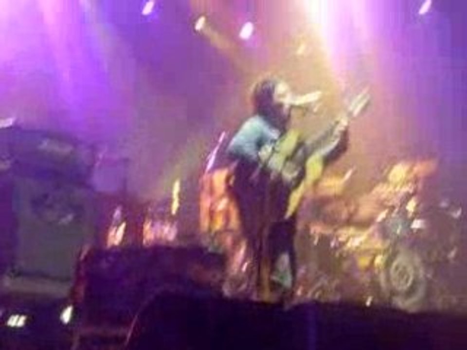 The John Butler Trio - Décibulles.