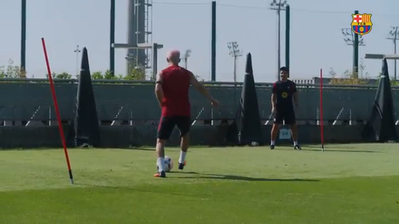 Entrenamiento del Barça previo a su partido conta el Nottingham Forest