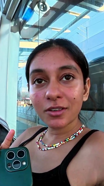 Traveling Houston Texas On Cheap Public Transport! 🚆�