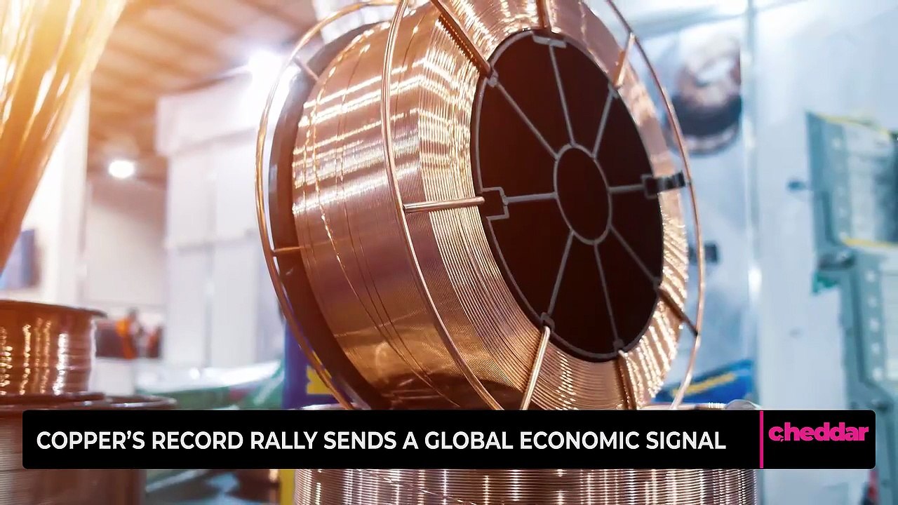 Copper's Record Rally Sends a Global Economic Signal