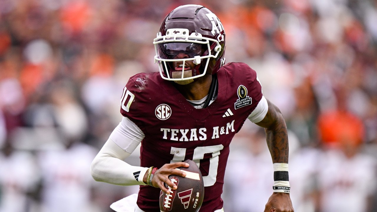 Analyzing NCAA Top 25 Rankings & College Football Upsets