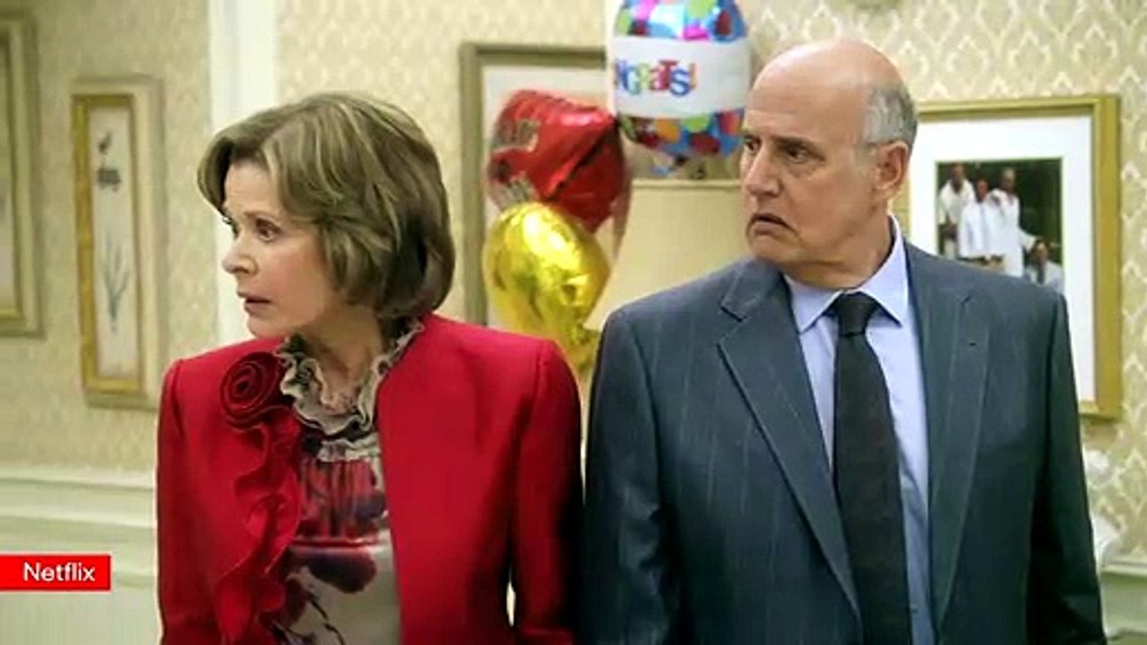 'Arrested Development': "Recut" Episodes Lead to Pay Dispute | THR News [Full Movie]