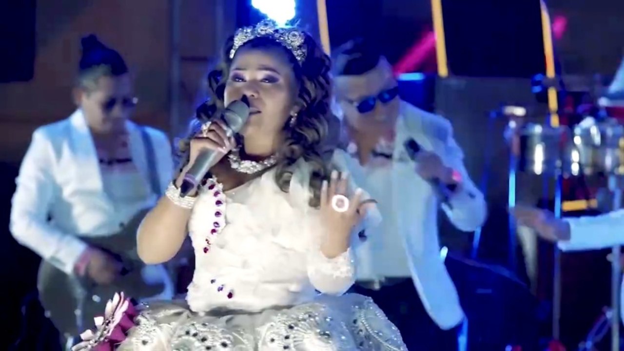 Gladys Vila Yolandita Ivon - Pienso En Ti (En Vivo) (Primicia 2020)