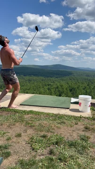 Man Snaps Golf Club During Shot Attempt