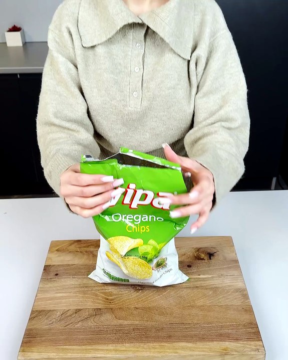 Quick & easy way to seal your chip bag