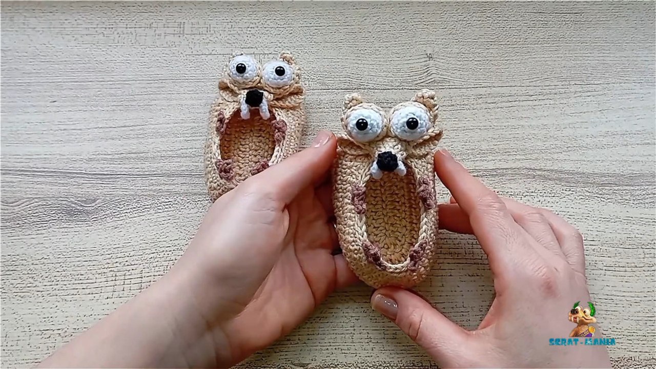 SCRAT - THE SCRATISTS - CROCHET - AMIGURUMI - BABY BOOTIES - PART 1 - BRAZIL - POR