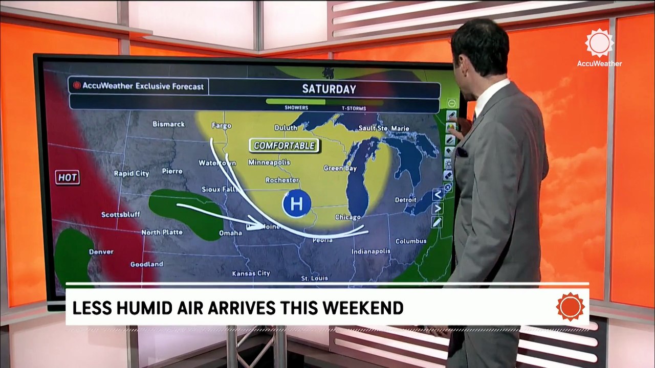 Strong storms sweep through the Midwest day aft...