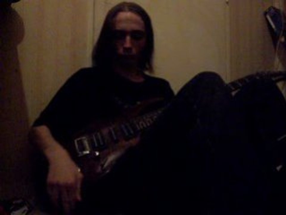 I play guitar with no f*cking médiator