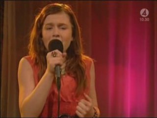 Amy Diamond - It Can Only Get Better (Nyhetsmorgon 2006)