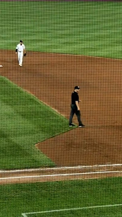 Anthony Volpe committed a throwing error tonight in his first game after the demotion.