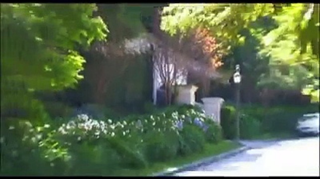Oprah talks to LMP about Michael's death 10_21_2010 2_3
