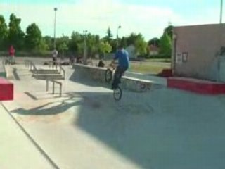 Simon, Prosper The Real Shop, Rezé