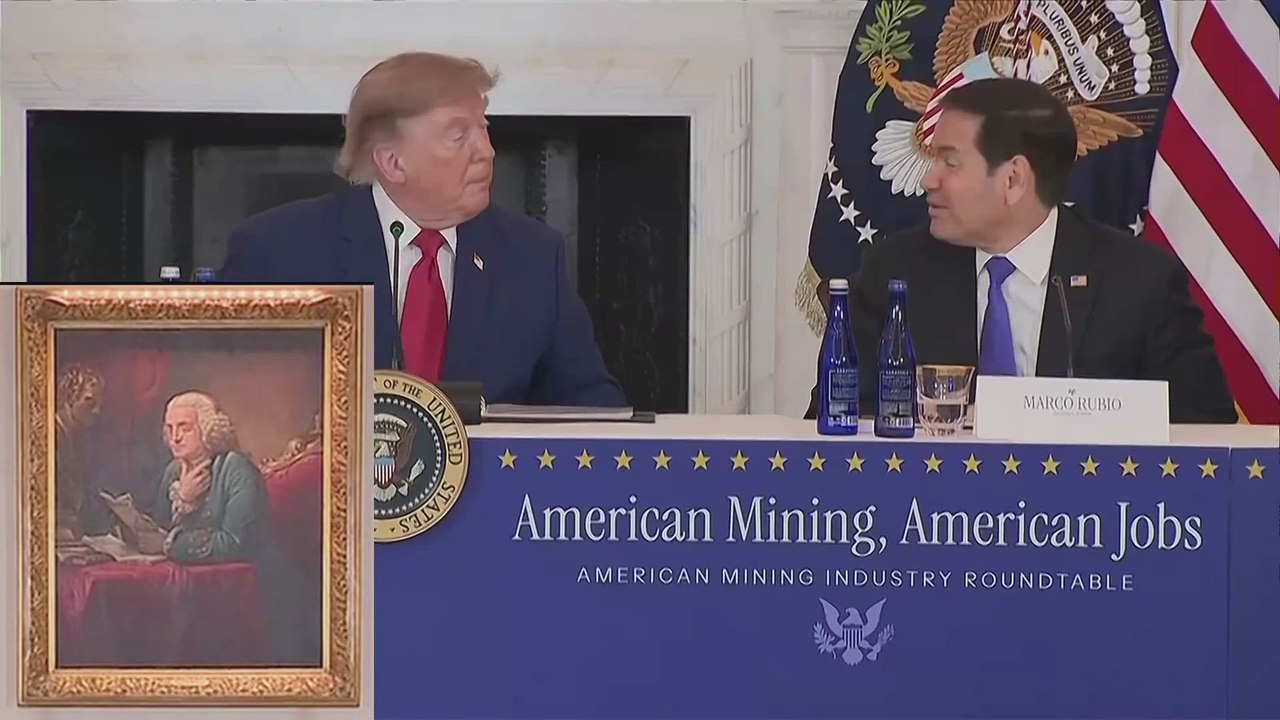 Trump's HILARIOUS reaction to the Benjamin Franklin portrait: "I'm taking it with me"