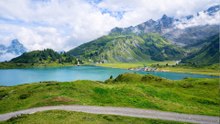 Engelberg Switzerland 8K: Breathtaking Mountain Views