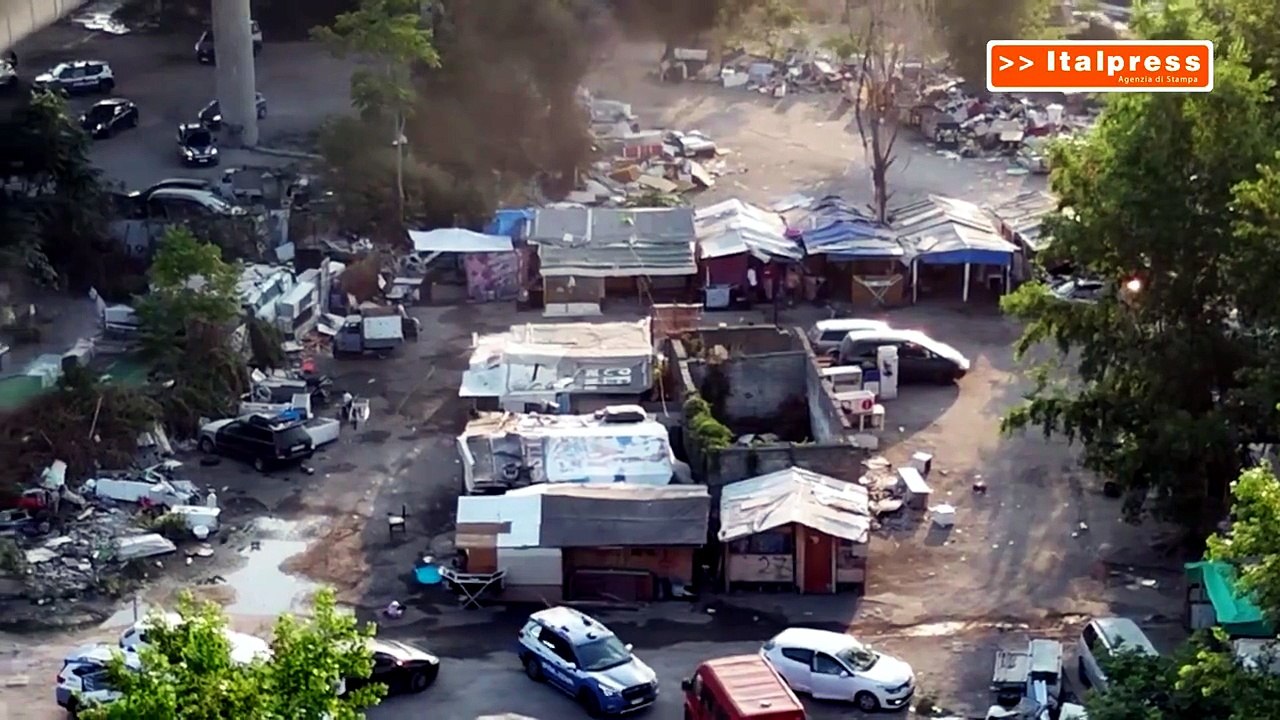 Blitz tra Napoli e Gioia Tauro, un arresto e 23 denunce