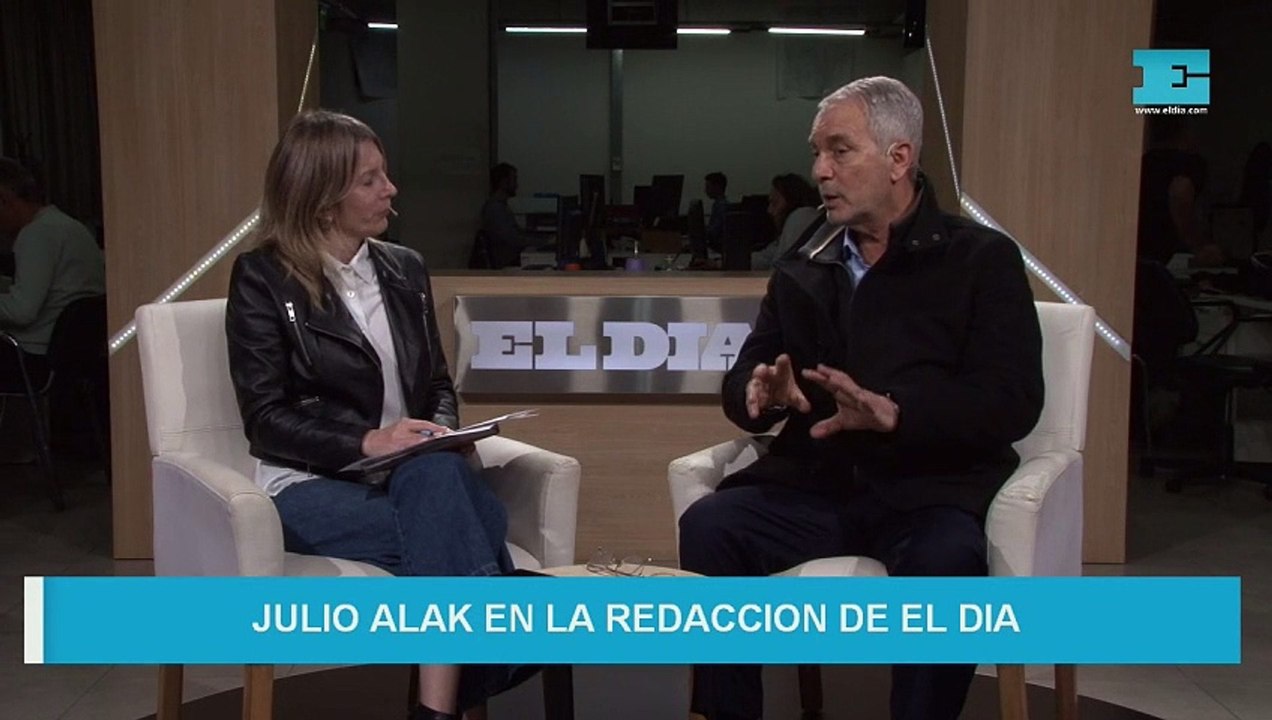 Julio Alak en la Redacción de EL DIA