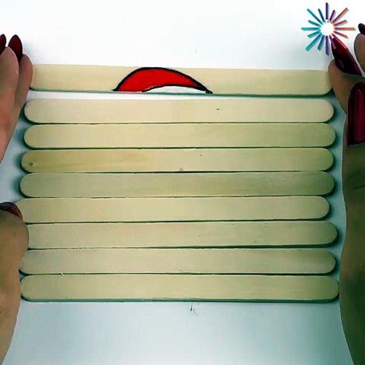 Christmas fun drawings with popsicle sticks! 🎅