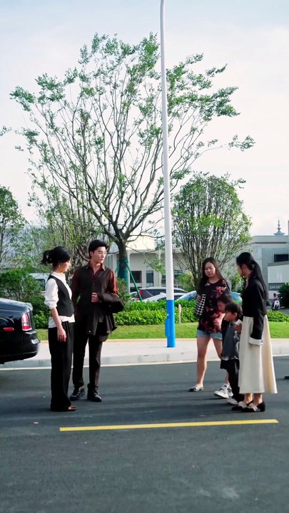 【ENG DUB】💥 She Left Her Unfaithful Husband! Now a Billionaire Is Fighting for Her Heart! 😱❤️