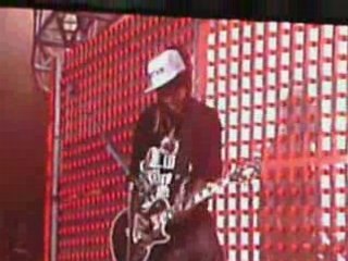 montage du concert de tokio hotel au parc des prince