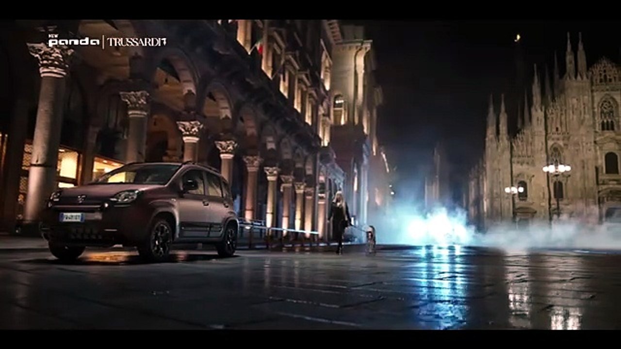 Clip de Fiat avec Ava Max
