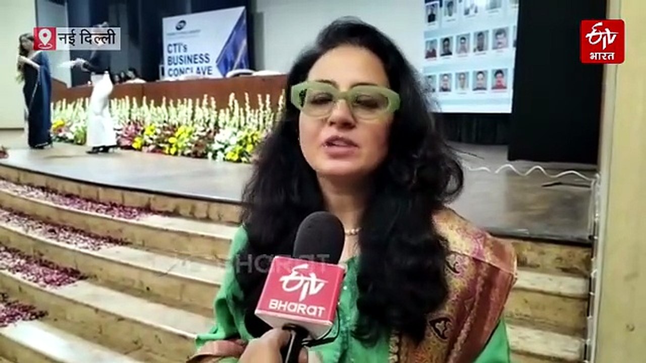 दिल्ली में आयोजित हुआ हरियाली तीज फेस्टिवल, सावन पर हरे रंग में रंगी दिखी महिलाएं