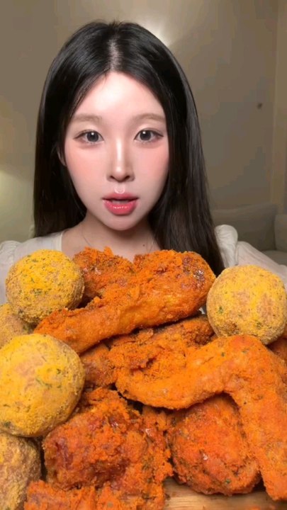Chicken with fat Mokbang