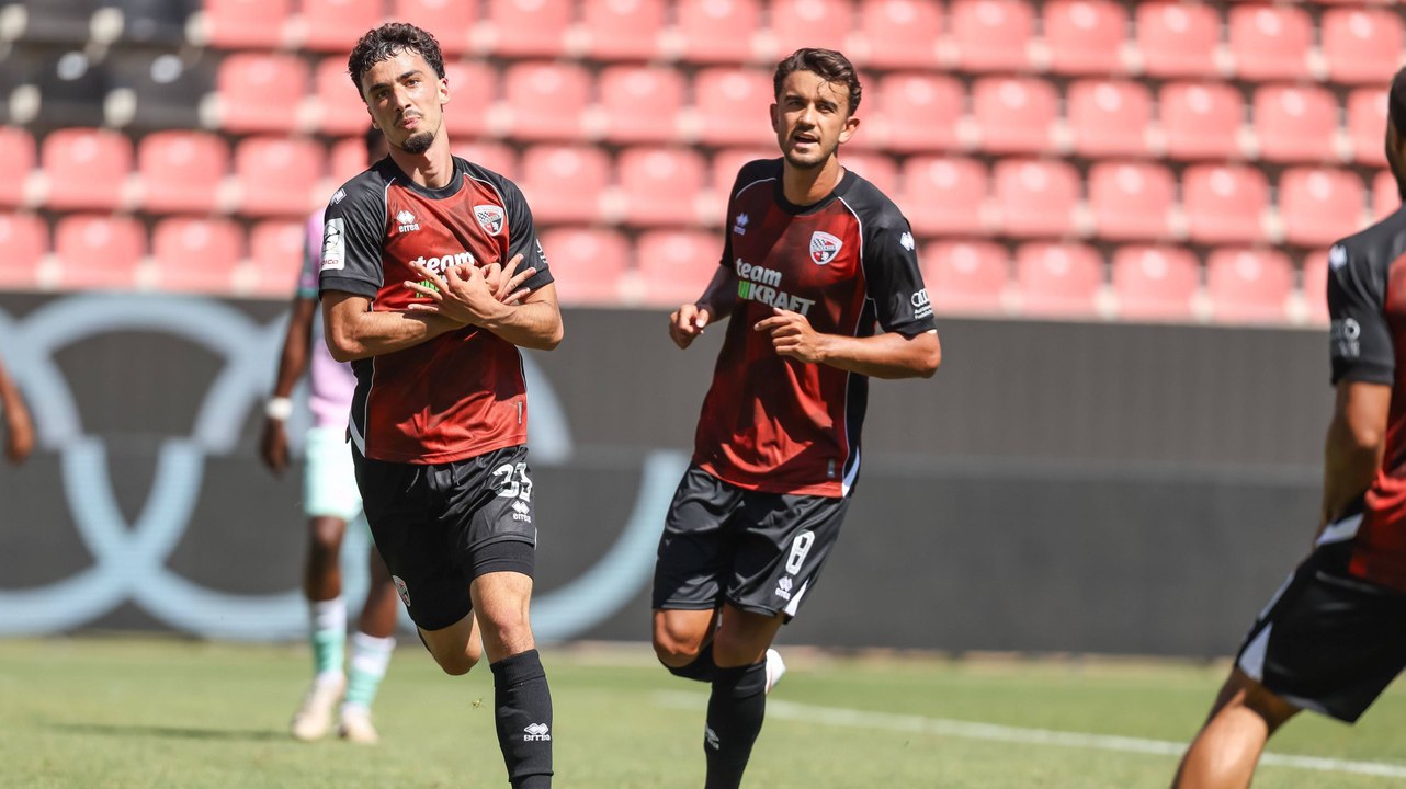 Hacken-Assist für Ingolstadt: 2:2-Remis im bayerischen Duell