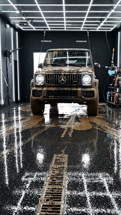Mercedes G-Wagon Full Wash Transformation 🔥 | Wait for the V8 Roar