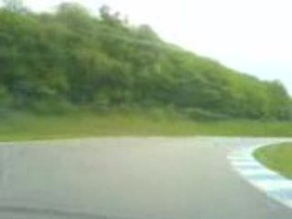 clio rs sur circuit trempé