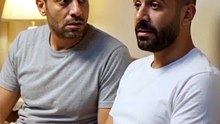 الراجل ده هيجلي جلطه 😂