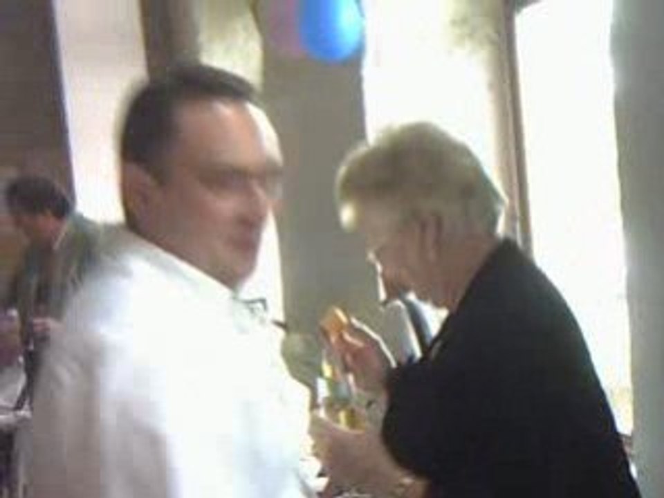 Champagne!! 80 ans de Simone Jacquel