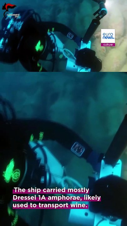 Roman shipwreck with hundreds of amphorae found off Sicily