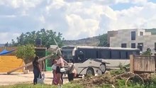 VIDEO  Este peligroso accidente ocurrió en un poblado de Durango y puso en riesgo la vida de varias personas