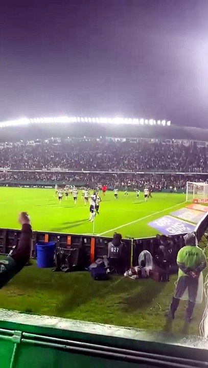 Jacy Queda Festejo Golo Anulado Coritiba-Chapecoense