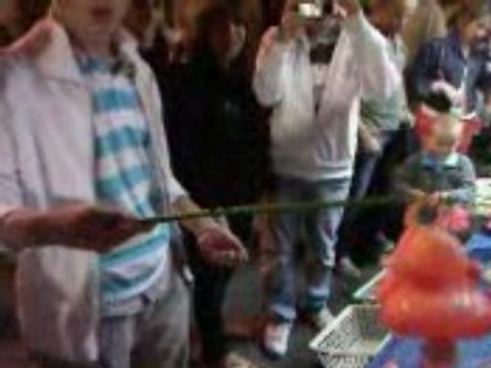 kevin a la peche au canard