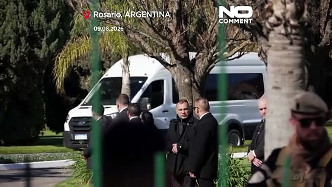 ميسي يودع والده في مسقط رأسه روساريو