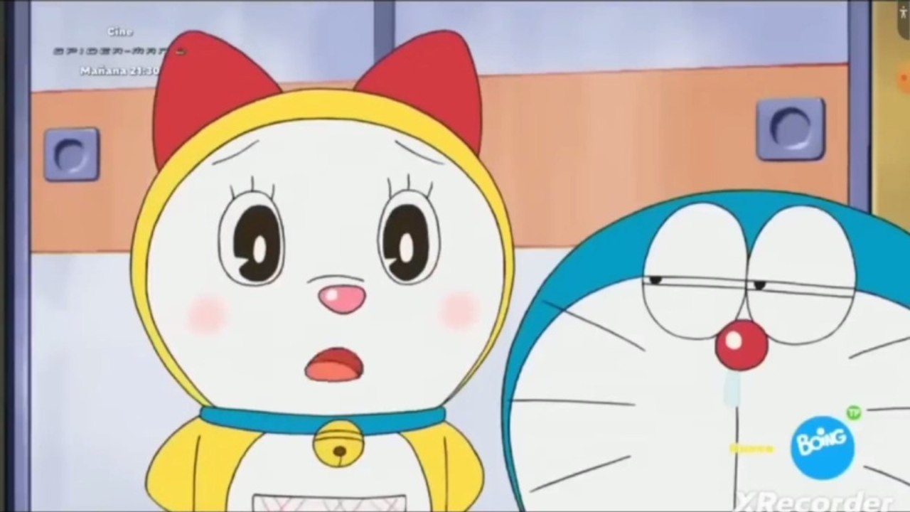 Dorami cuida a su hermanito