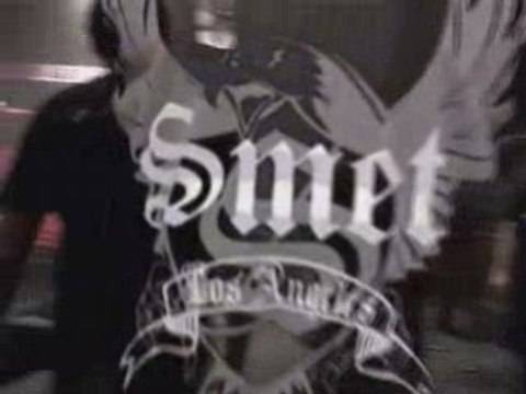 Johnny Hallyday - Allumer le feu ( Pub Smet Backstage 2007 )