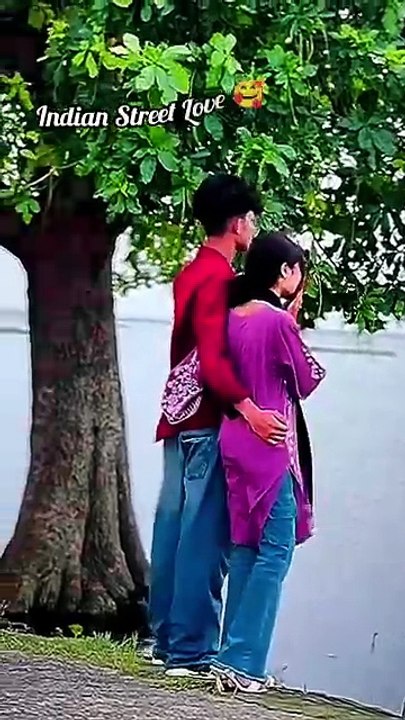 Indian Street Love