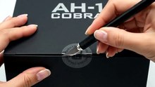 AH-1_Cobra_helicopter_unboxings