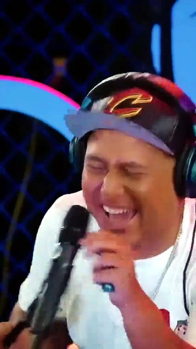 ¿Confirman que el floro peruano es el mejor de Latinoamérica? 🇵🇪🇧🇷👇#hablandohuevadas #humor #latinos #floro #peruano