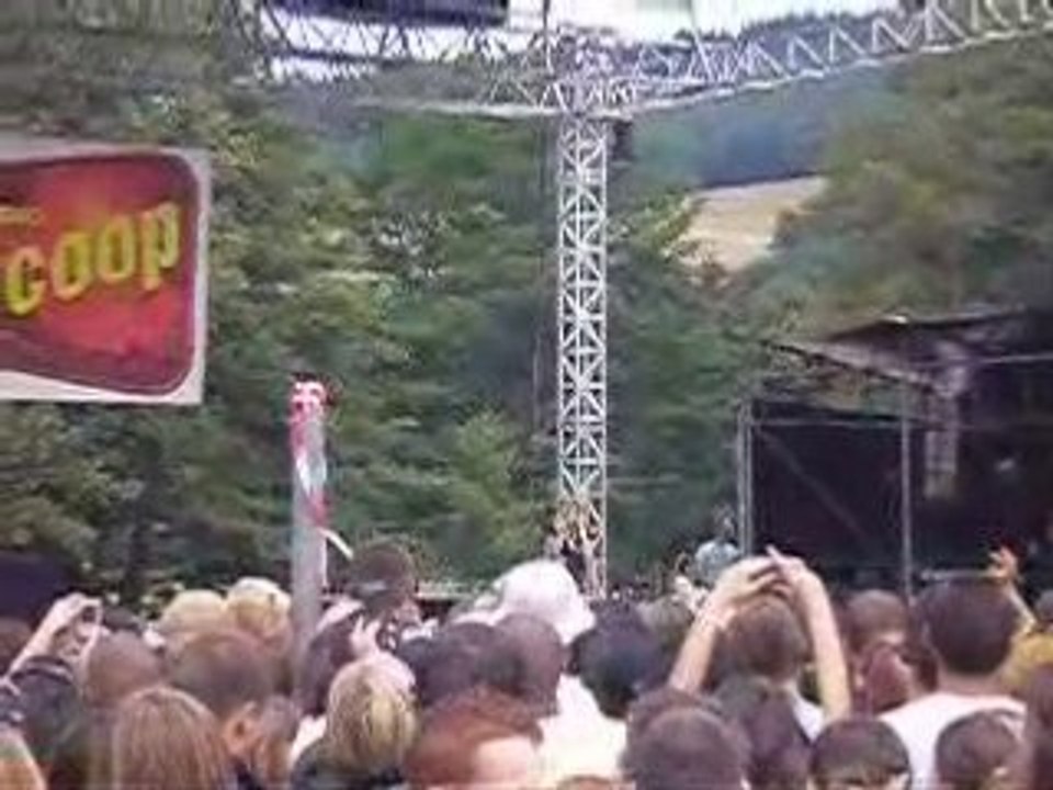 léa castel au lac des sapins